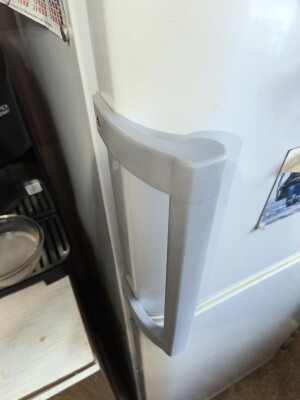 Ручка холодильника БИРЮСА