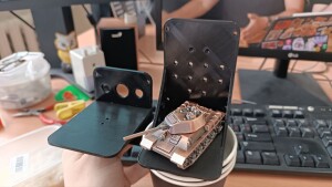 Кронштейн для модели в компьютер (2.5), полка