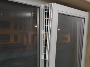 Решетка на проветривание окна