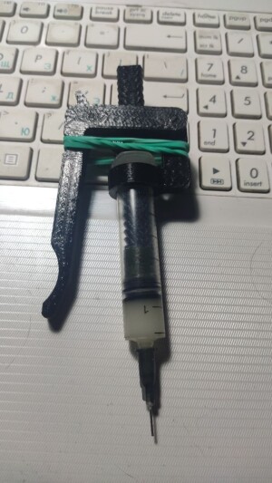 Диспенсер для шприца 2 и 5 кубиков