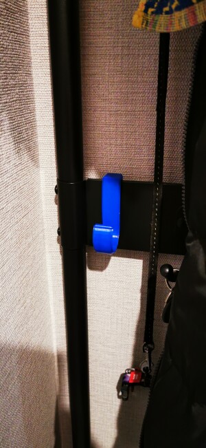 Крючок на прихожую пинниг(икеа)