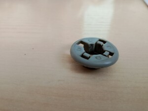 Клипса (фиксатор) упора капота для Nissan 657732J000