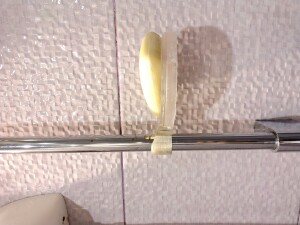 крепление для мыльницы + мыльница "Rose" на душевую стойку