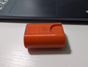 Бокс транспортировки и хранения 2х 18650 АКБ