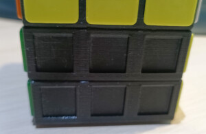 Органайзер на рабочий стол в виде кубика Рубика