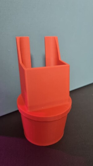 Подставка для рации TYT в подстаканник Tahoe GMT900