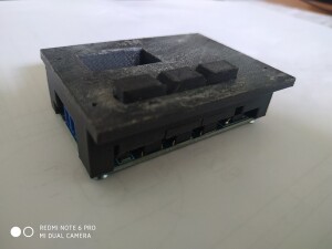 Корпус китайского электронного циклического реле времени.