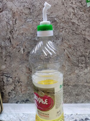 Насадка на носик для бутылки с растительным маслом