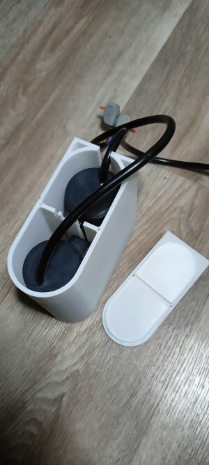 Два короба кондесаторов