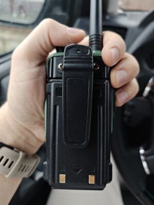 Крепление рации Baofeng UV-S9PLUS в машину