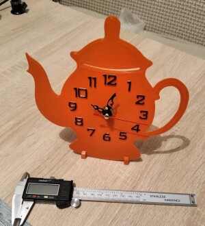 Часы-чайник под китайский механизм.
