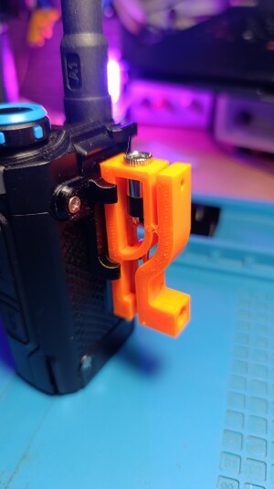Кронштейн для крепления миниключа на Quansheng UV-K1.