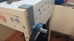 Подставка для наушников.