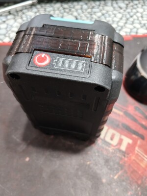 Увеличение объема аккумулятора типа аля "Макита"  версия-2, с индикатором.