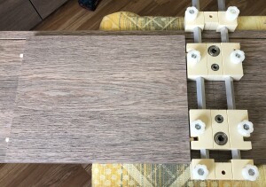 Мебельный кондуктор, шаблон для сверления в пласть