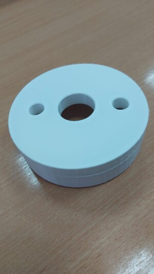 оголовок для скважины 115