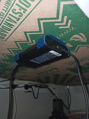 Крепление блока питания ноутбука DELL Latitude 5400