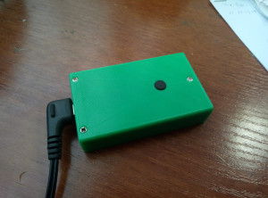 Карманный фонарик с зарядкой от Micro-USB