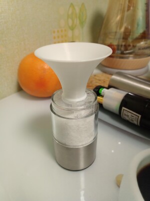 Воронка для механизированных перечниц и солонок