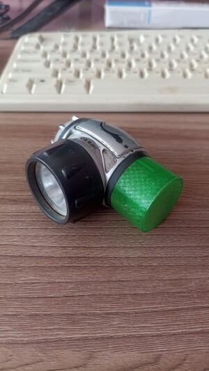 Деталь для налобного фонарика