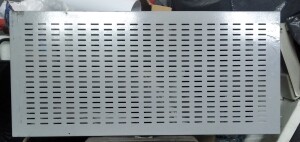 Лоток на перфопанель. Лоток на перфопанель.