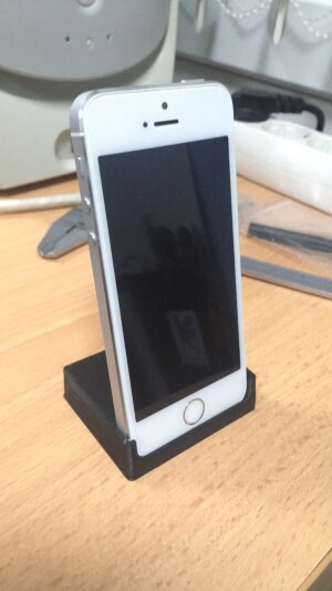 Подставка iPhone 5 5S SE