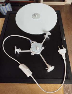 Поворотный стол 220 в