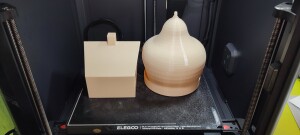 Кормушки для птиц "Колокольчик" "Домик"