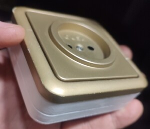 Подрозетник для розетки GUSI