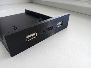 Передняя панель 3,5" с двумя  разъемами USB 2.0 + вариант с креплением для SSD