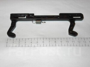 запор для микроволновки  P60D17L-D4