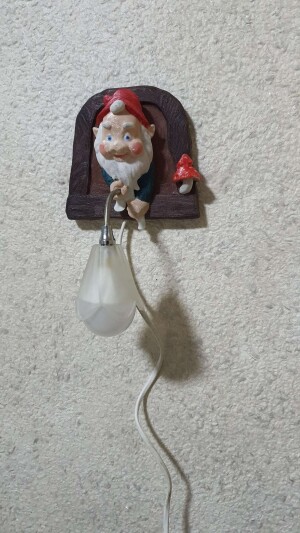 Светильик бра