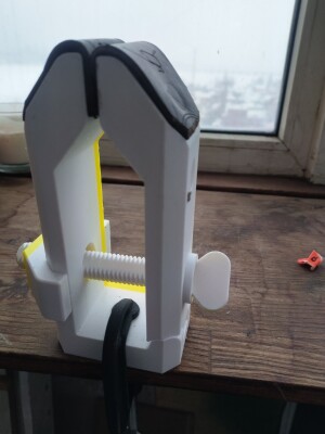 зажим для кожи