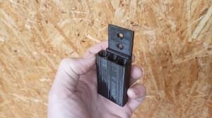 Пенал для линейки и 3 ручек на стену