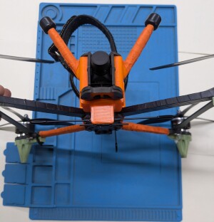 Маунт "подбородок" для FPV 8 дюймов рамы MARK4 V2 под антенну управления ELRS 915M/2.4G Gemini Xrossband