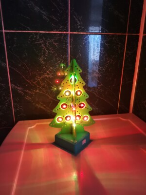 Новогодняя светодиодная ёлка