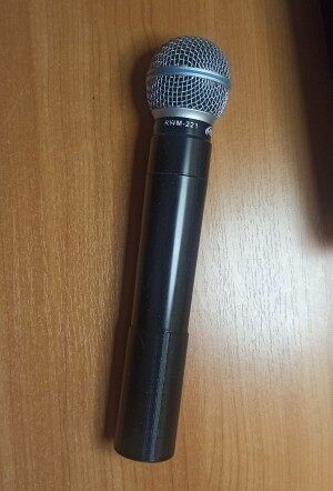 Крышка батарейного отсека (на резьбе) для радиомикрофона Ritmix RWM221