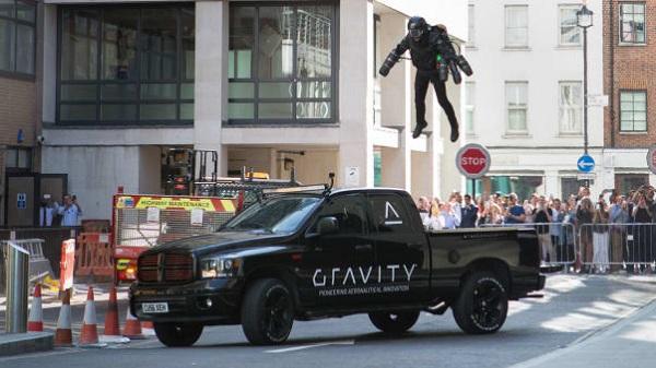 Британский изобретатель замышляет воздушные гонки на 3D-печатных реактивных ранцах