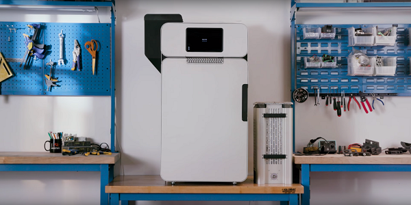 От фотополимеров к порошкам: компания Formlabs анонсировала SLS-принтер за $10000