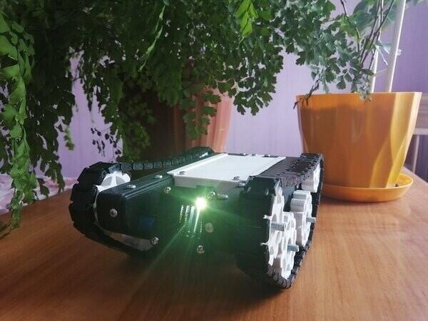 Вездеход на гусеницах на ESP-32 Cam с управлением через Wi-fi и по интернету Вездеход на гусеницах на ESP-32 Cam с управлением через Wi-fi и по интернету