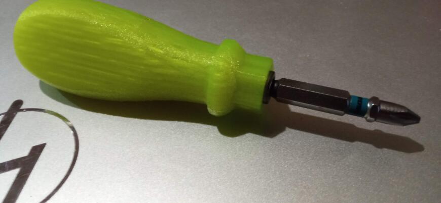 Очередной держатель для бит