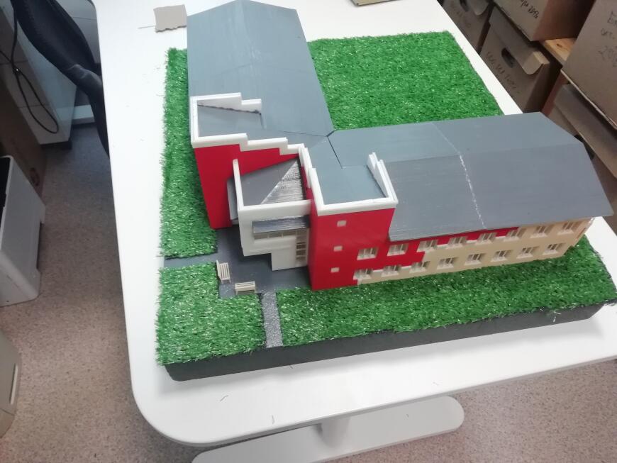 Модель здания 1:100