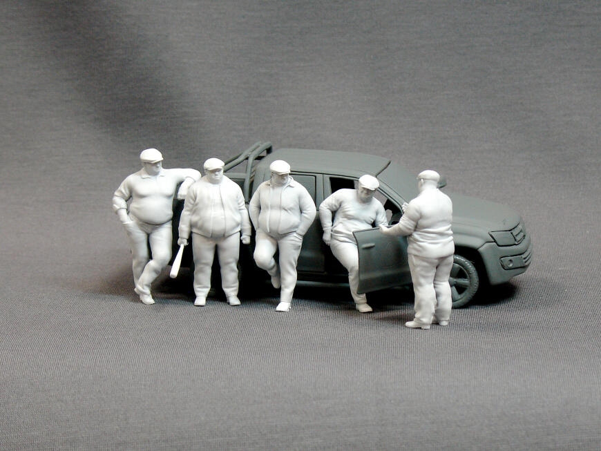 А вот и вся компания