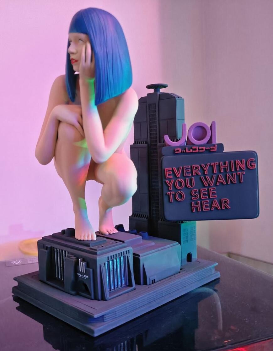 Фигурка Joi из Blade Runner 2049