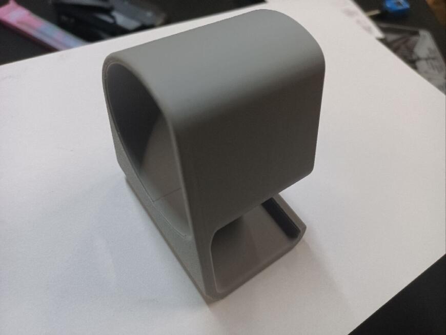 Подставка для хранения наручных часов.