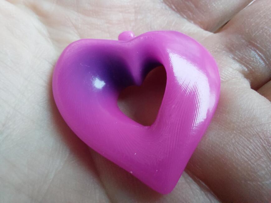 Украшение "сердечко Мёбиуса"