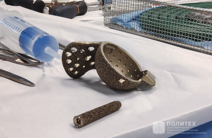 Сеченовский университет и СПбПУ откроют совместную лабораторию по разработке эндопротезов