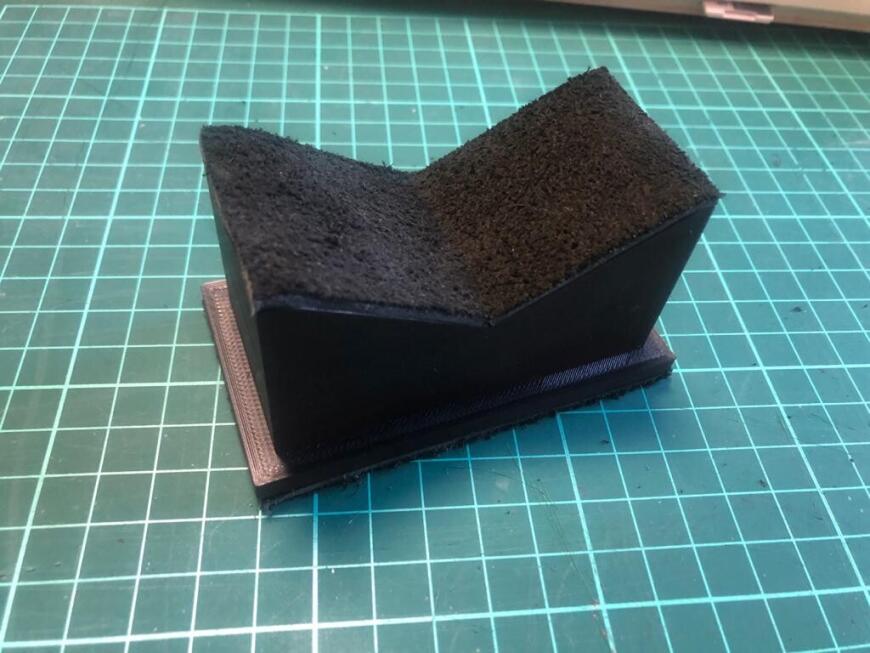 Поддержка для грифа гитары