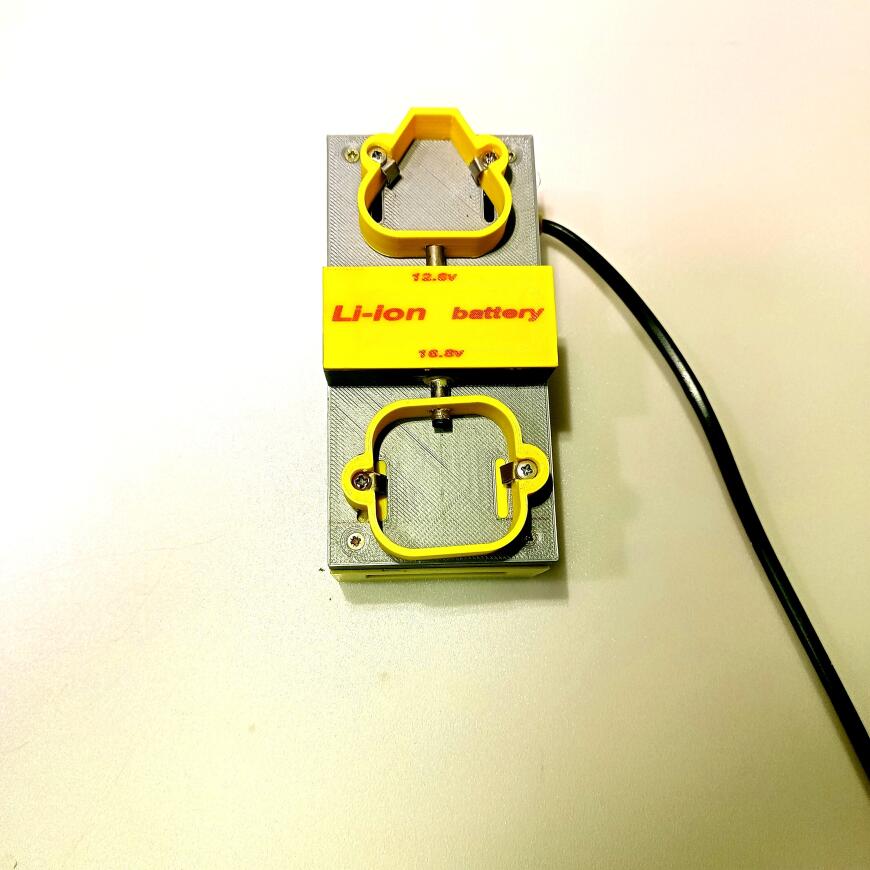 Зарядка для 3S и 4S аккумуляторов . Зарядка для 3S и 4S аккумуляторов .