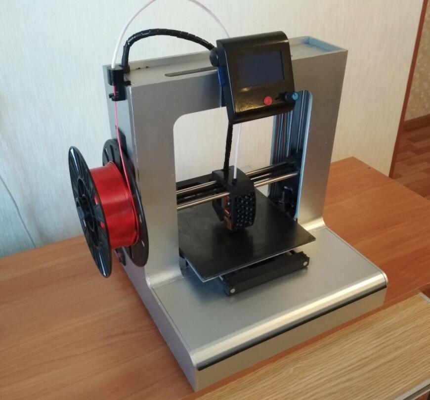 Учиться нужно на практике. 3D Принтер «Практика» Российского производства.